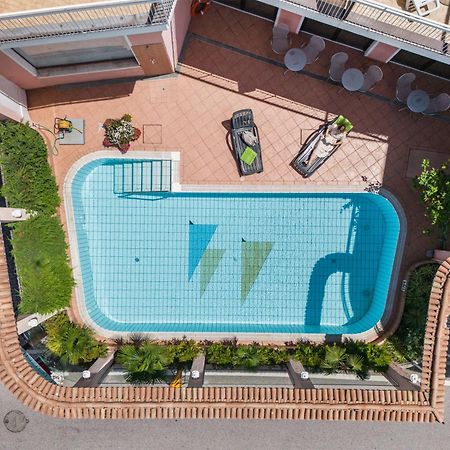 Lake Hotel Ifigenia Torbole Sul Garda Exterior foto