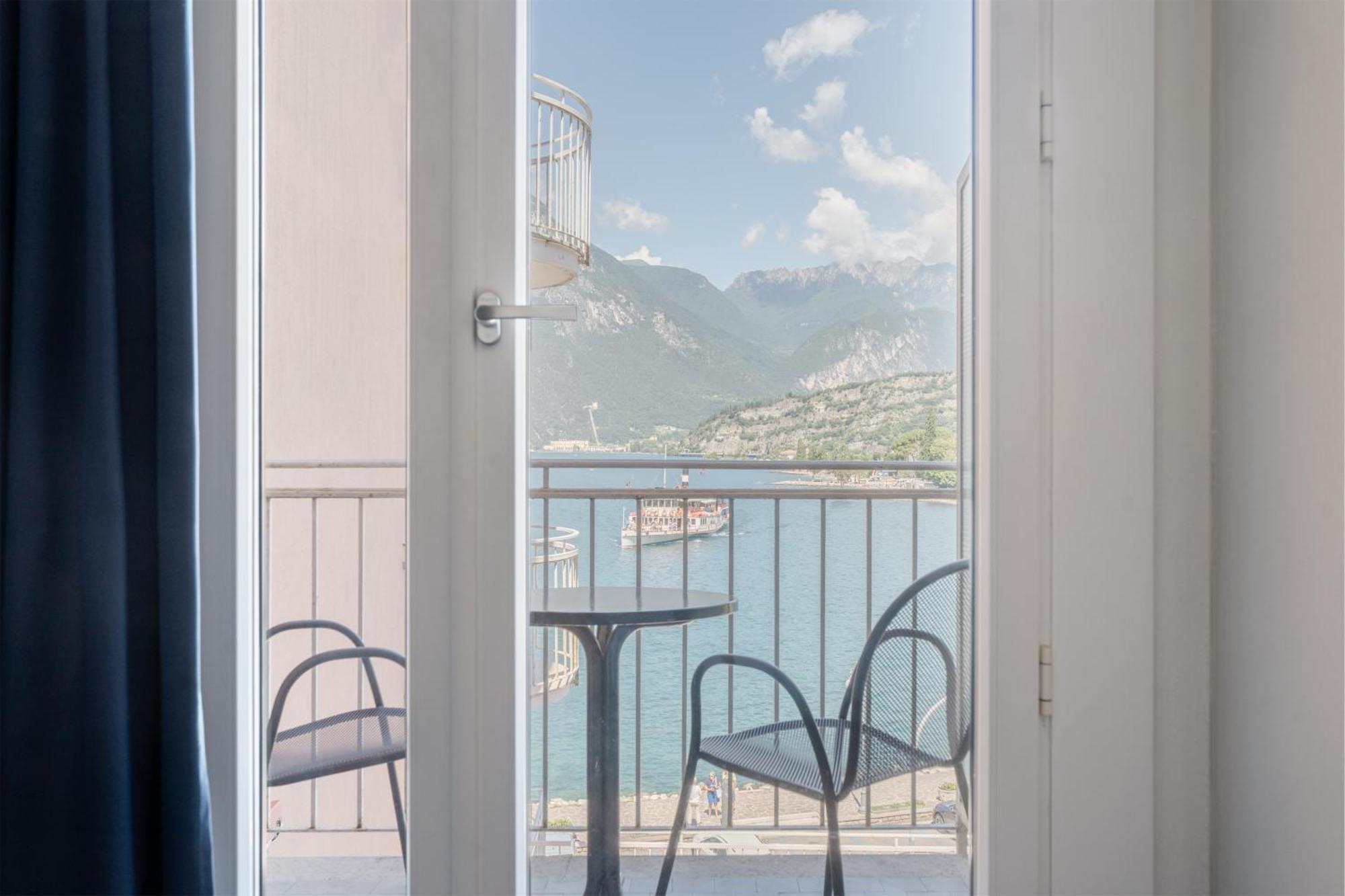 Lake Hotel Ifigenia Torbole Sul Garda Exterior foto