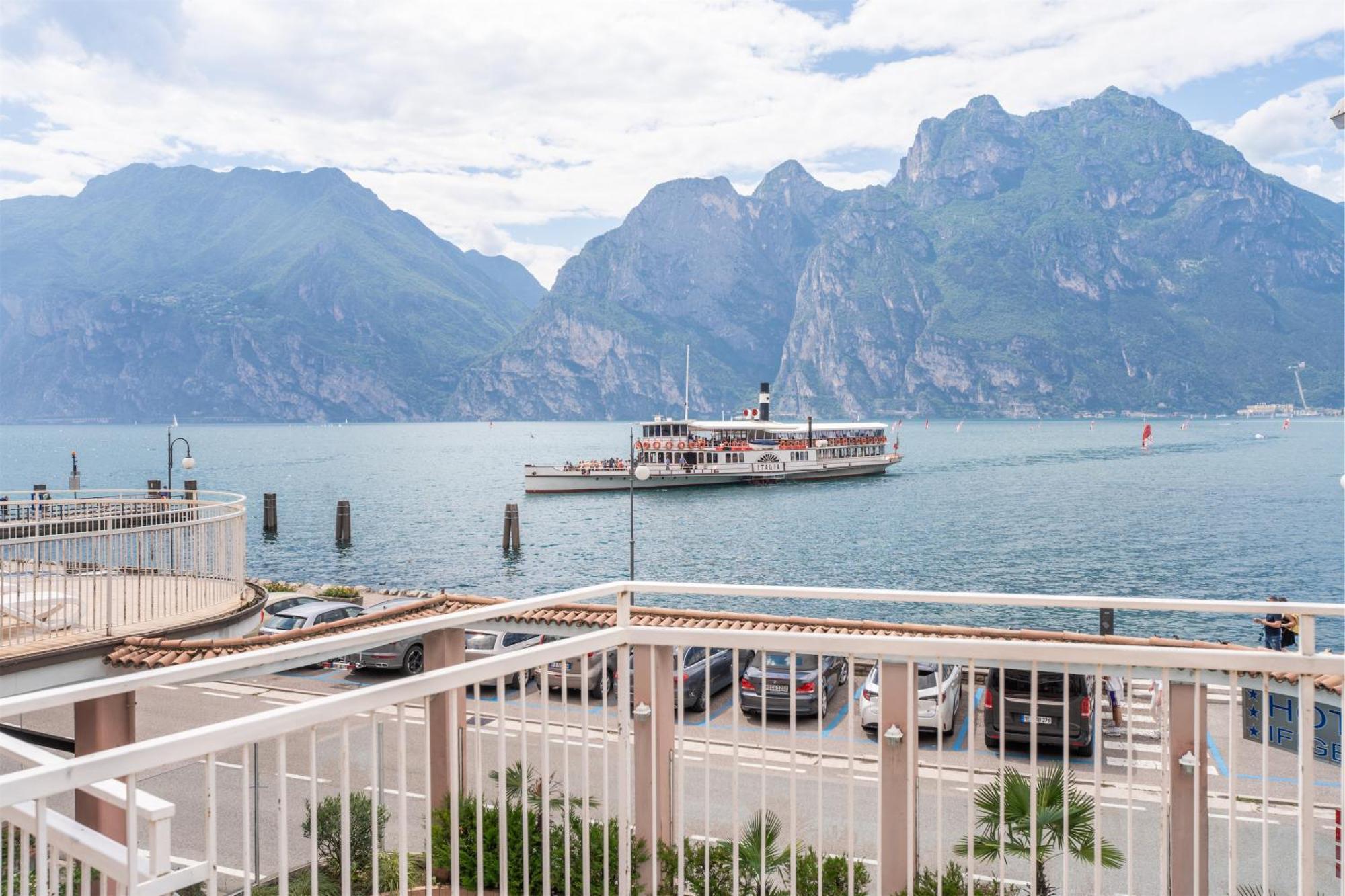 Lake Hotel Ifigenia Torbole Sul Garda Exterior foto