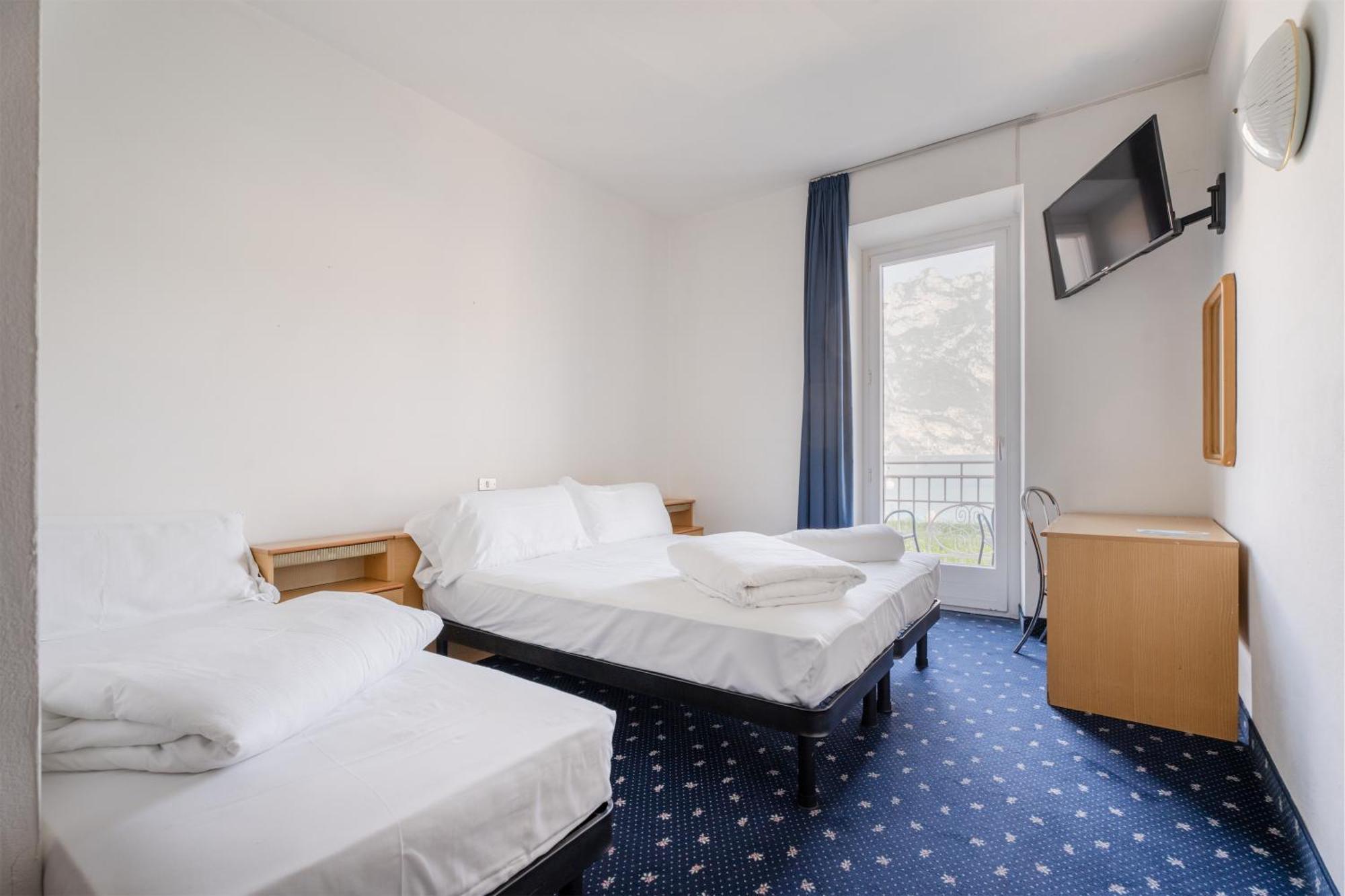Lake Hotel Ifigenia Torbole Sul Garda Exterior foto