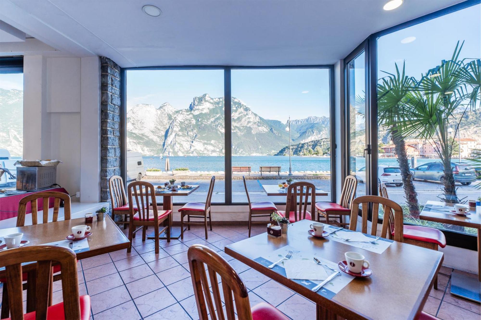 Lake Hotel Ifigenia Torbole Sul Garda Exterior foto